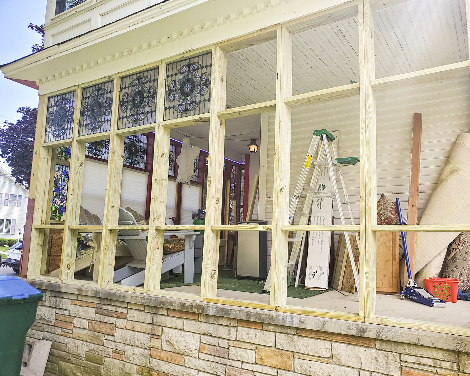 Framing out the windows and walls.