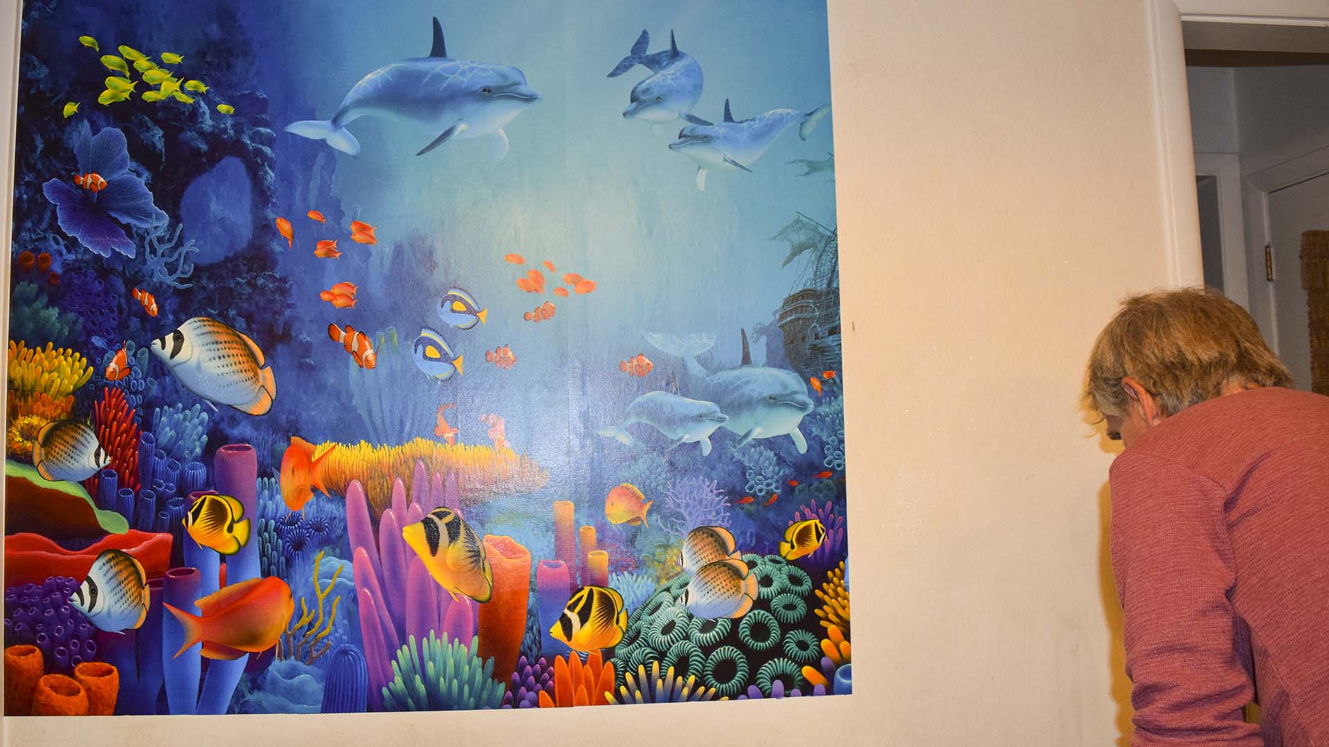 This is glued on with wallpaper paste.