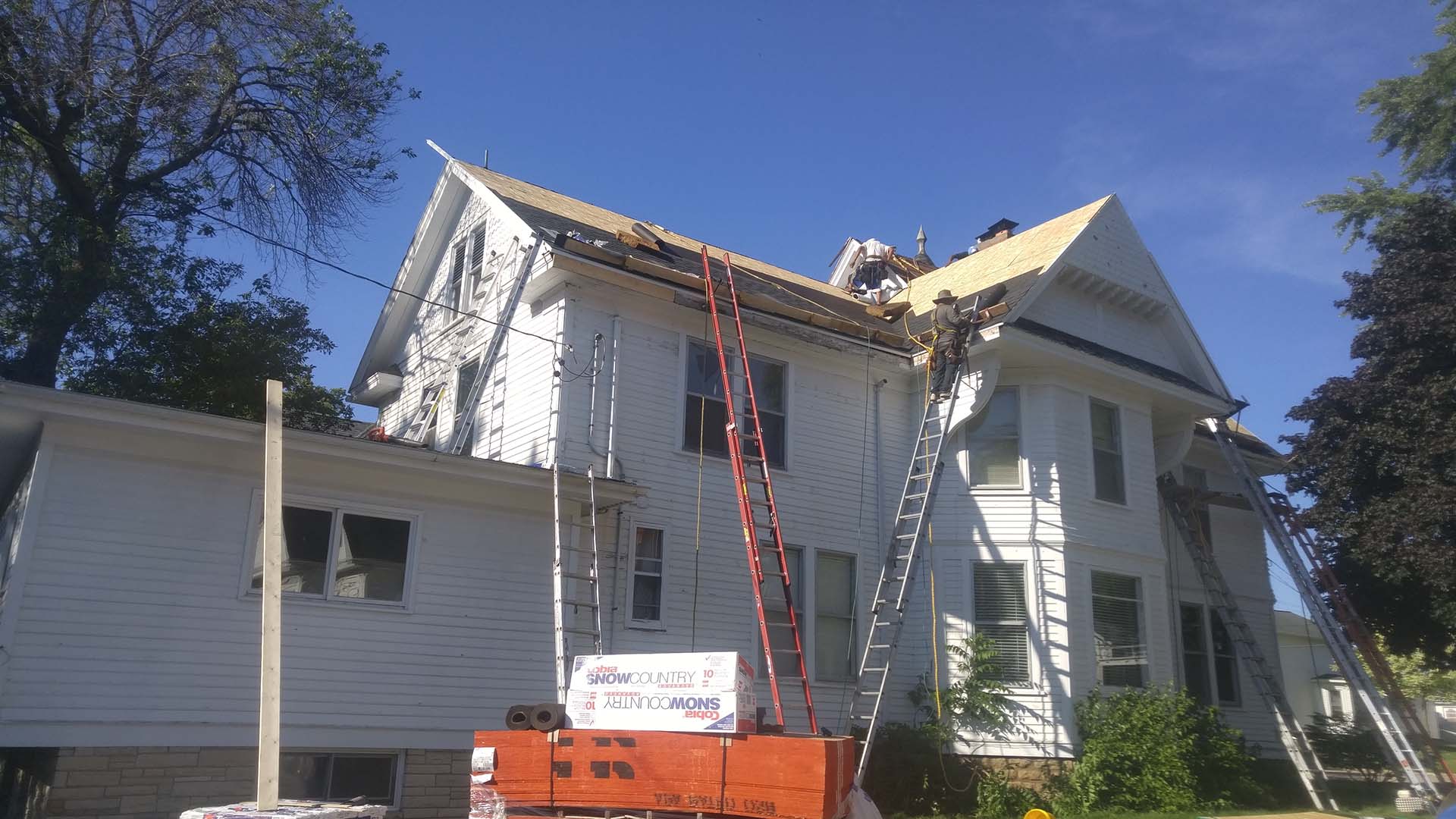 New Roof! Now we have a nice roof